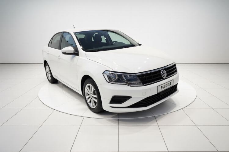 Used Volkswagen Jetta 2019 Dream Edition 1.4L Manual Fashion Version Exterior 2