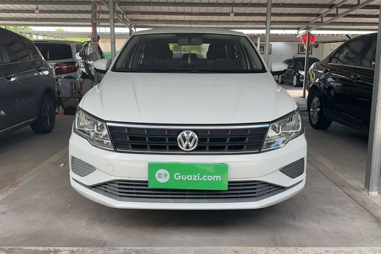 Used Volkswagen Jetta 2019 Dream Edition 1.5L Manual Fashion Version Exterior 2