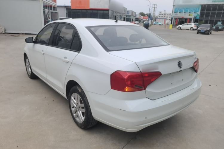 Used Volkswagen Jetta 2019 Dream Edition 1.4L Manual Fashion Version Exterior 2