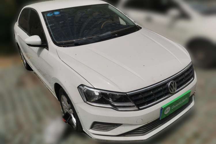 Used Volkswagen Jetta 2019 Dream Edition 1.5L Manual Fashion Version Exterior 2
