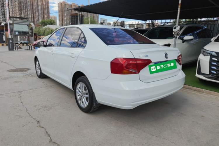 Used Volkswagen Jetta 2019 Dream Edition 1.5L Automatic Fashionable Version Exterior 2