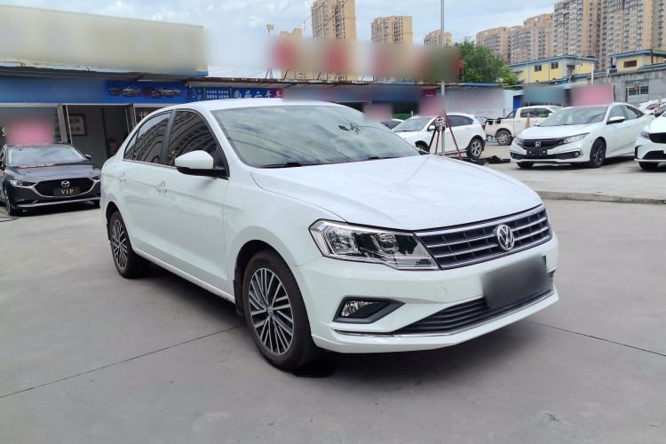 Used Volkswagen Jetta 2019 Dream Edition 1.4L Manual Comfort Version Exterior 2