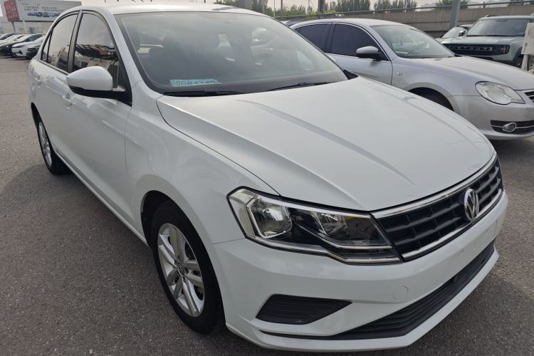 Used Volkswagen Jetta 2019 Dream Edition 1.4L Manual Fashion Version Exterior 2