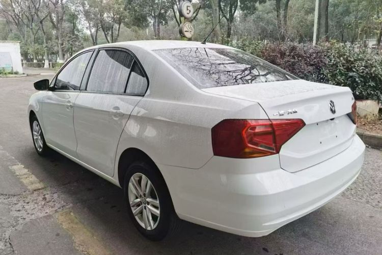 Used Volkswagen Jetta 2019 Dream Edition 1.5L Automatic Fashionable Version Exterior 3