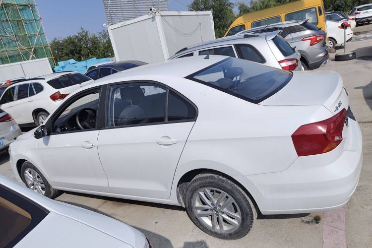 Used Volkswagen Jetta 2019 Dream Edition 1.4L Manual Fashion Version Exterior 3