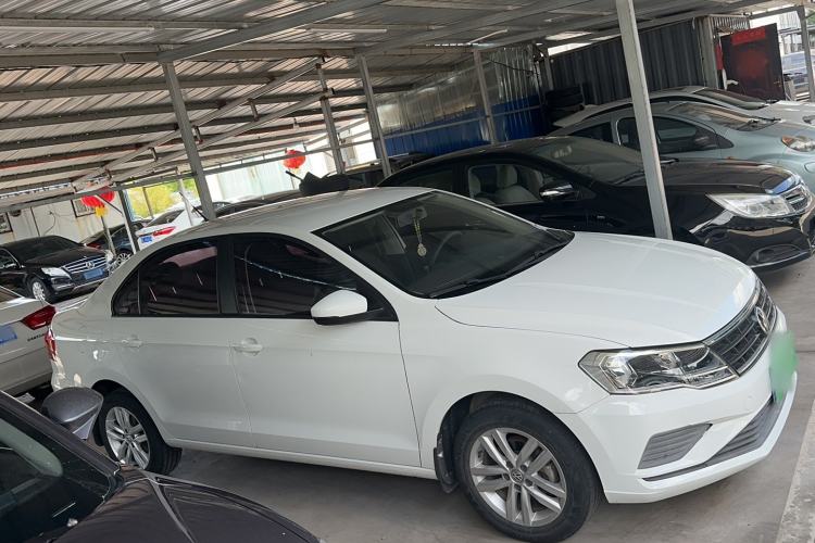 Used Volkswagen Jetta 2019 Dream Edition 1.5L Manual Fashion Version Exterior 4