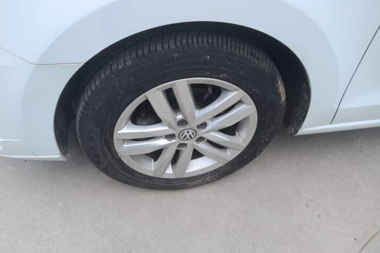 Used Volkswagen Jetta 2019 Dream Edition 1.4L Manual Fashion Version Exterior 4
