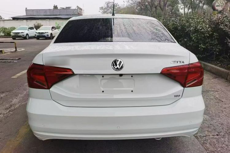 Used Volkswagen Jetta 2019 Dream Edition 1.5L Automatic Fashionable Version Exterior 4