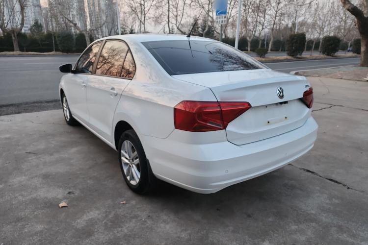 Used Volkswagen Jetta 2019 Dream Edition 1.4L Manual Fashion Version Exterior 5
