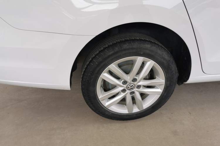 Used Volkswagen Jetta 2019 Dream Edition 1.5L Manual Fashion Version Exterior 5