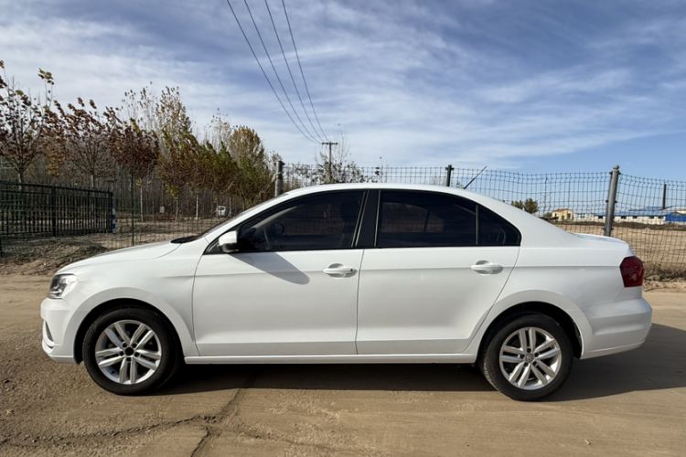 Used Volkswagen Jetta 2019 Dream Edition 1.5L Automatic Fashionable Version Exterior 5