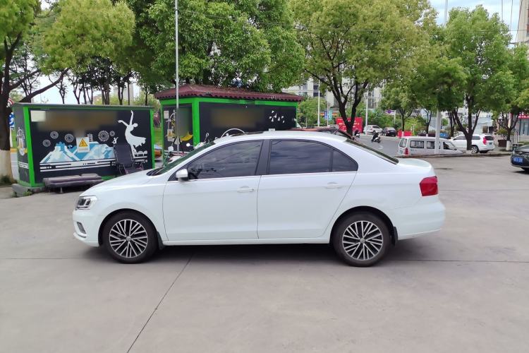 Used Volkswagen Jetta 2019 Dream Edition 1.4L Manual Comfort Version Exterior 6