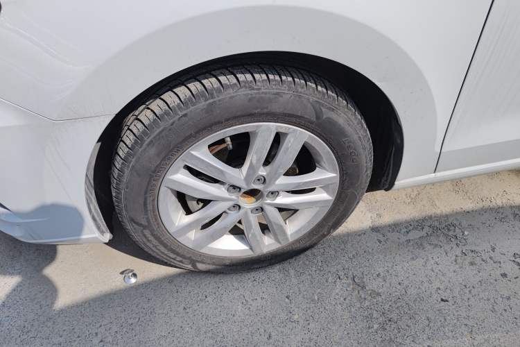 Used Volkswagen Jetta 2019 Dream Edition 1.4L Manual Fashion Version Exterior 7
