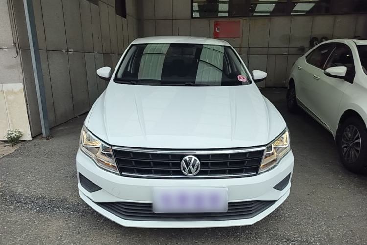 Used Volkswagen Jetta 2019 Dream Edition 1.4L Manual Fashion Version Front