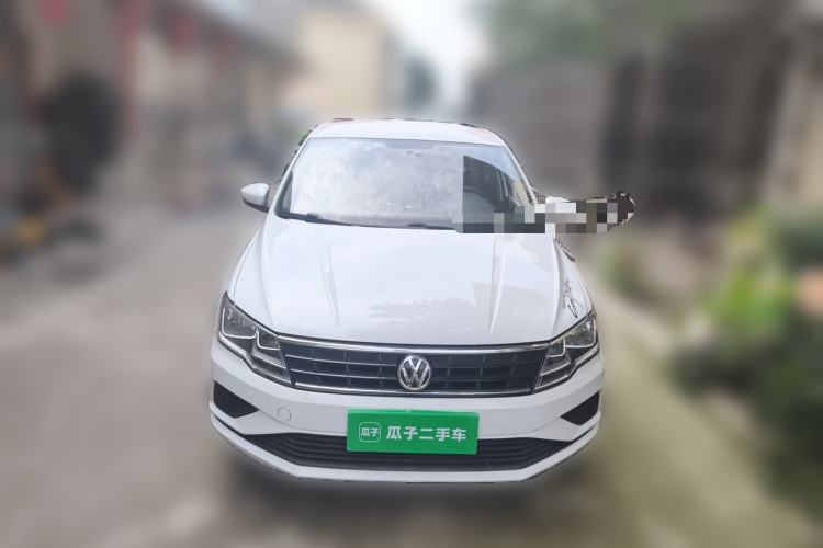 Used Volkswagen Jetta 2019 Dream Edition 1.4L Manual Fashion Version Front