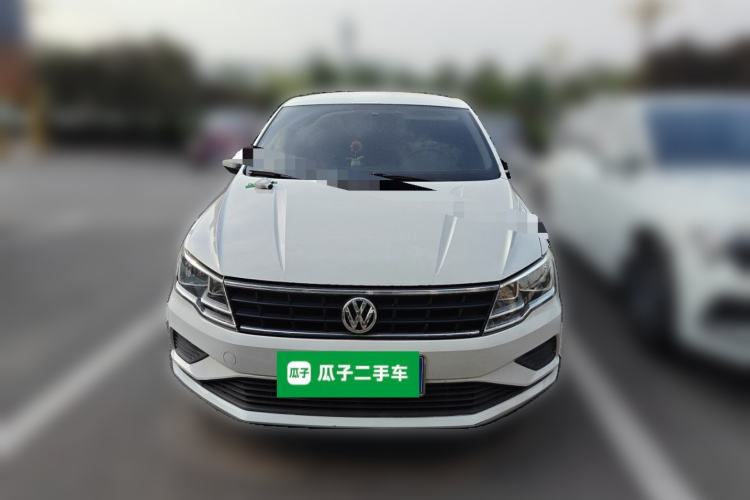 Used Volkswagen Jetta 2019 Dream Edition 1.4L Manual Fashion Version Front