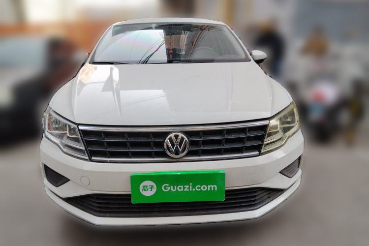 Used Volkswagen Jetta 2019 Dream Edition 1.5L Manual Fashion Version Front