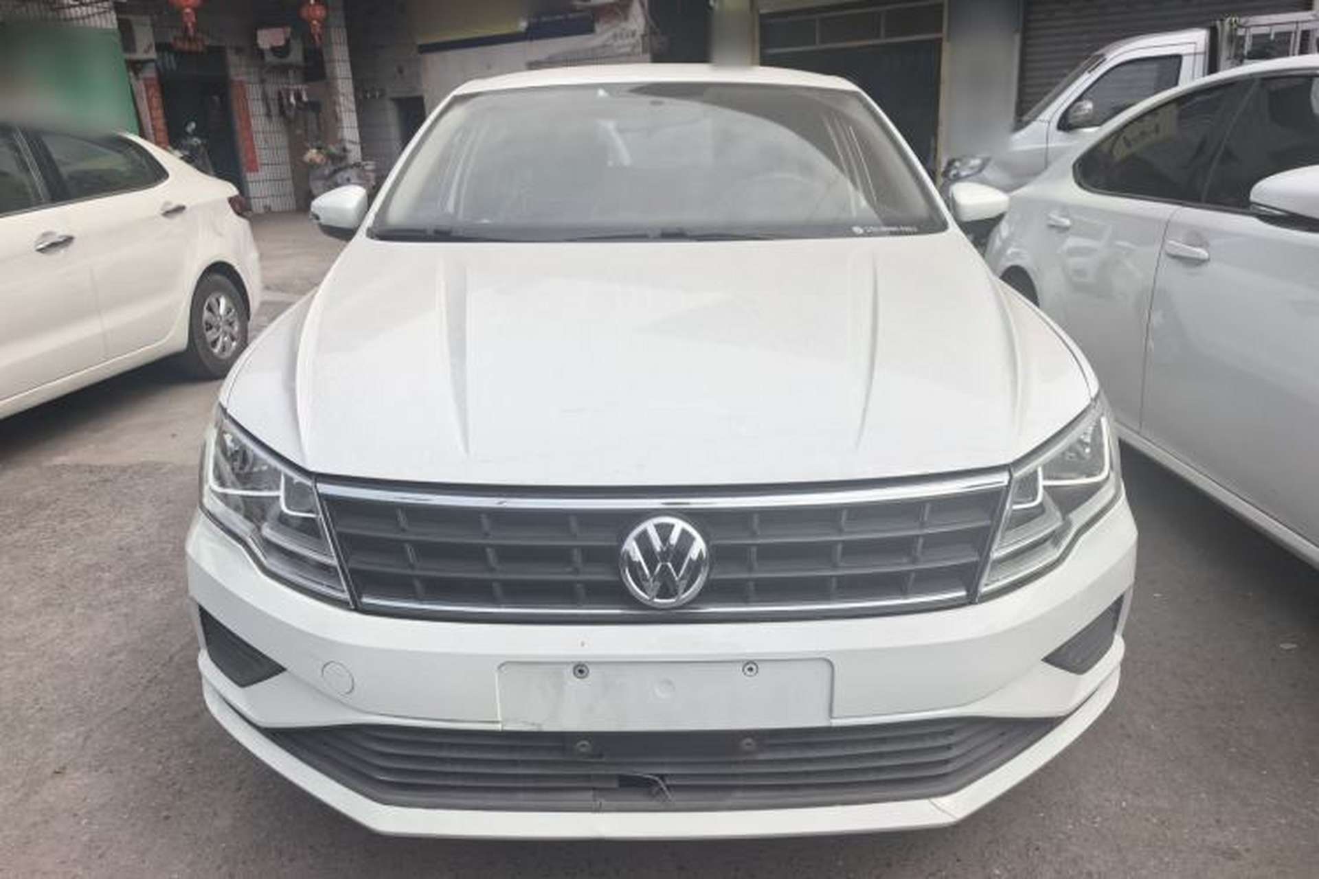 Used Volkswagen Jetta 2019 Dream Edition 1.4L Manual Fashion Version Front