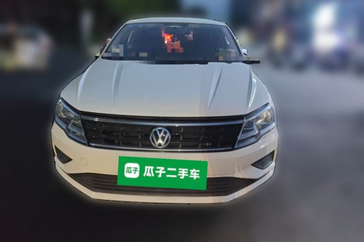 Used Volkswagen Jetta 2019 Dream Edition 1.5L Manual Fashion Version Front
