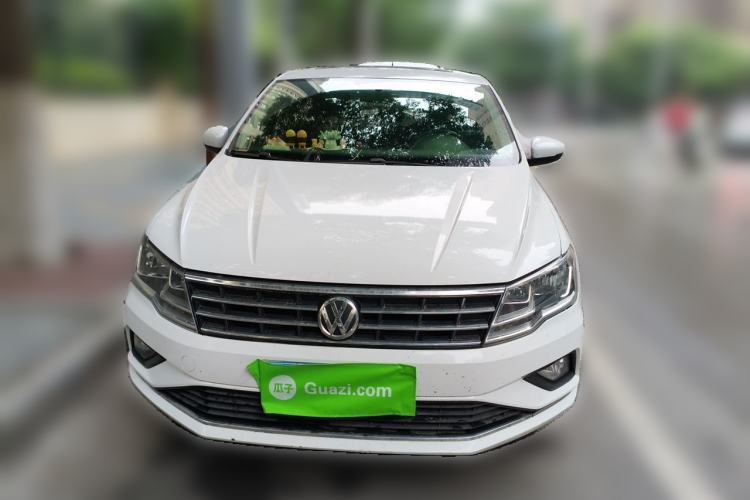 Used Volkswagen Jetta 2019 Dream Edition 1.5L Manual Comfort Version Front