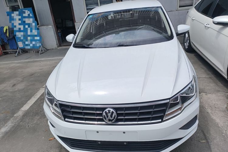 Used Volkswagen Jetta 2019 Dream Edition 1.4L Manual Fashion Version Front