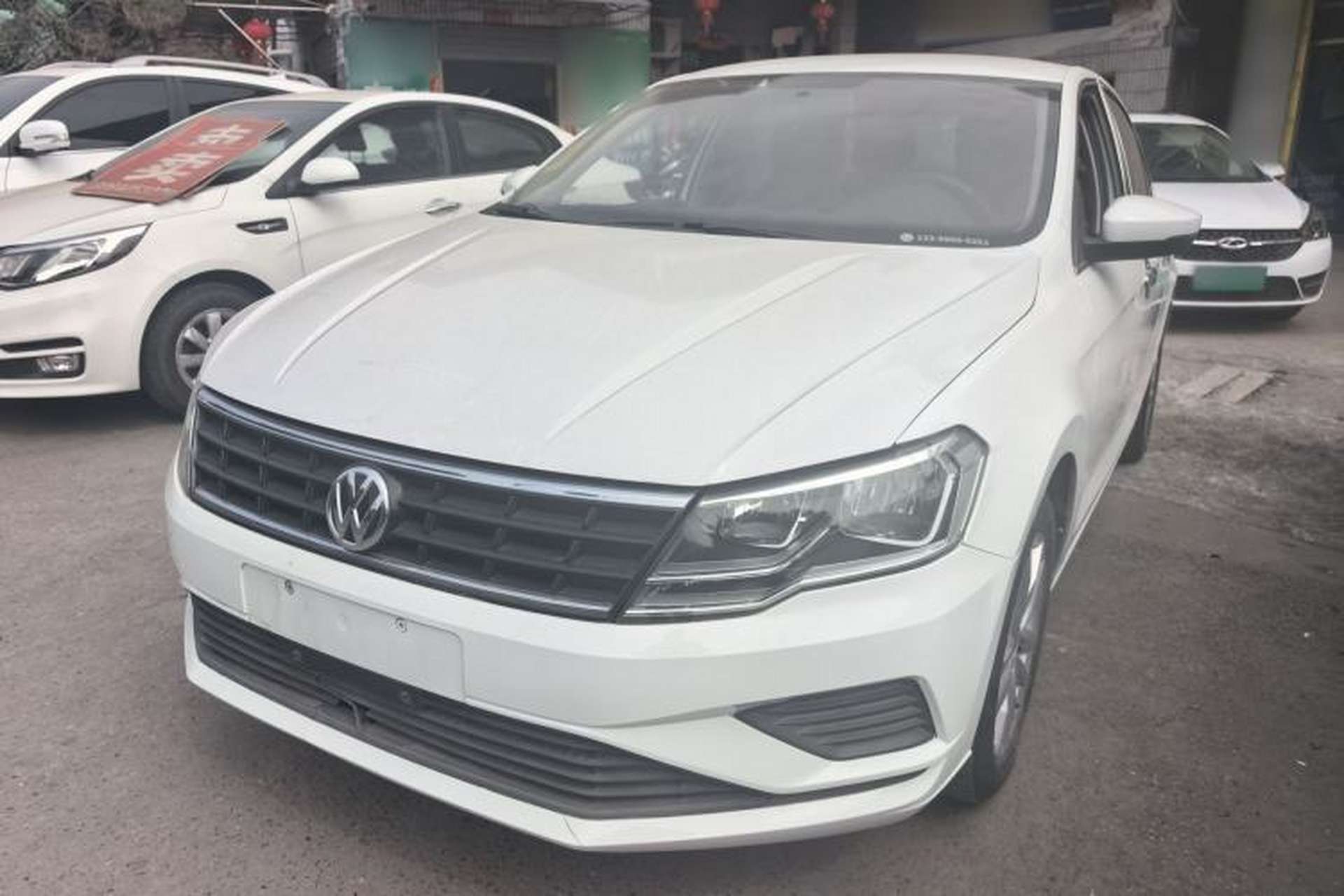 Used Volkswagen Jetta 2019 Dream Edition 1.4L Manual Fashion Version Front Left 45 Deg