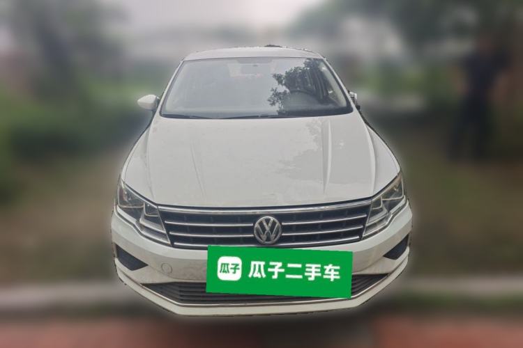 Used Volkswagen Jetta 2019 Dream Edition 1.5L Manual Fashion Version Front
