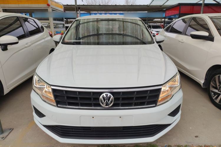 Used Volkswagen Jetta 2019 Dream Edition 1.5L Manual Fashion Version Front
