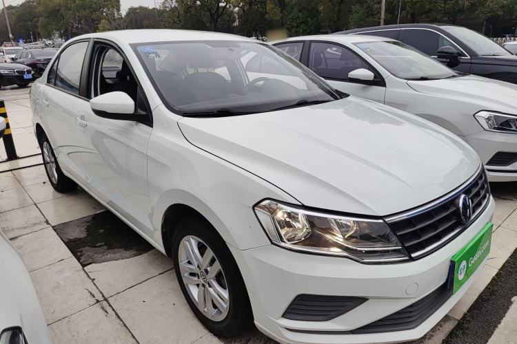 Used Volkswagen Jetta 2019 Dream Edition 1.5L Automatic Fashionable Version Front Right 45 Deg