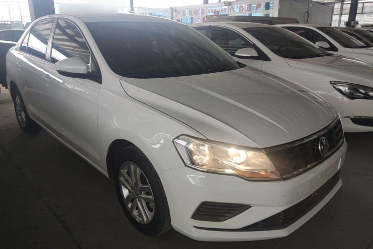 Used Volkswagen Jetta 2019 Dream Edition 1.5L Automatic Fashionable Version Front Right 45 Deg