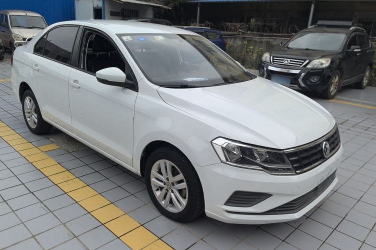 Used Volkswagen Jetta 2019 Dream Edition 1.5L Automatic Fashionable Version Front Right 45 Deg