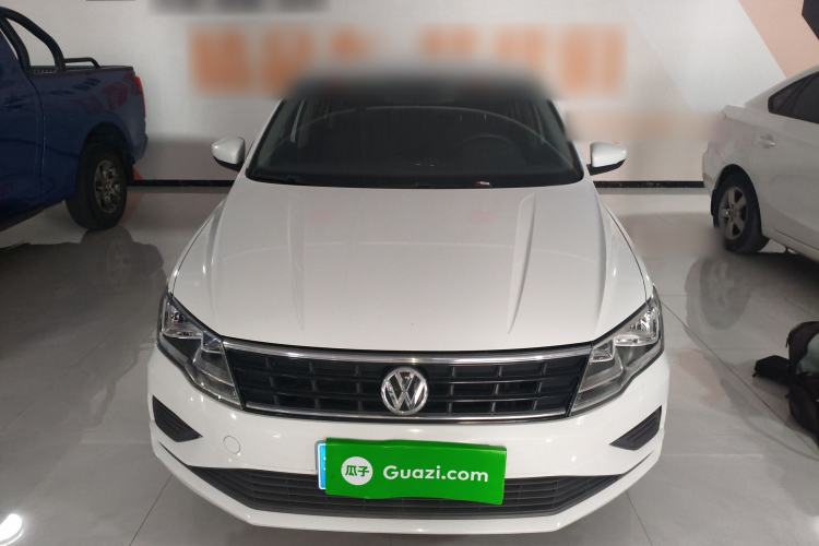 Used Volkswagen Jetta 2019 Dream Edition 1.5L Manual Fashion Version Front
