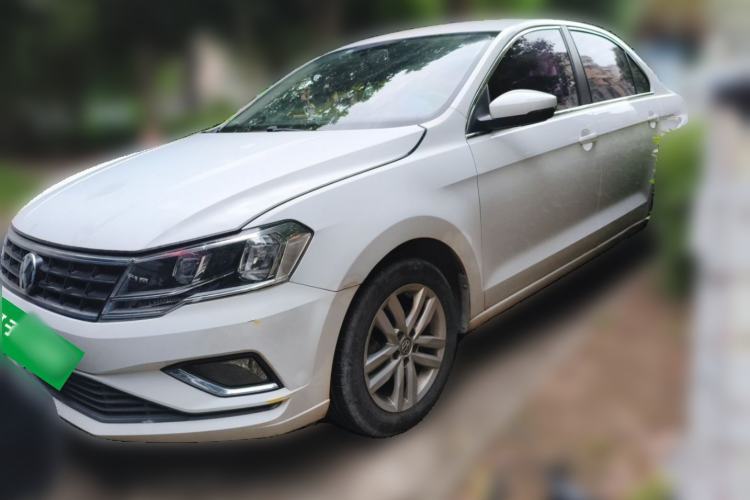 Used Volkswagen Jetta 2019 Dream Edition 1.5L Manual Fashion Version Front