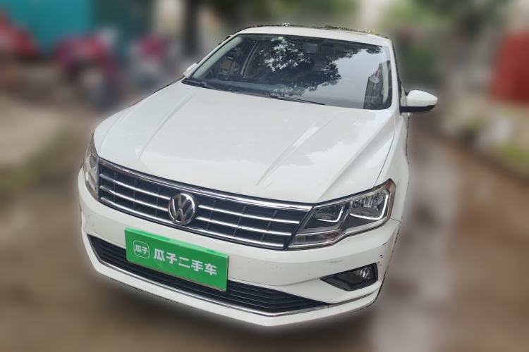 Used Volkswagen Jetta 2019 Dream Edition 1.5L Automatic Comfort Version Front
