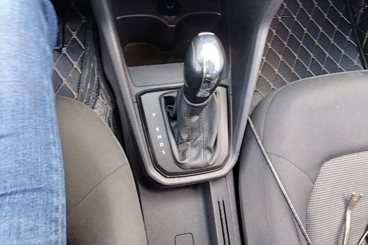 Used Volkswagen Jetta 2019 Dream Edition 1.5L Automatic Fashionable Version Gear Lever
