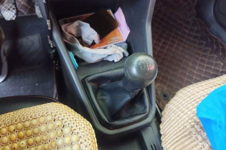 Used Volkswagen Jetta 2019 Dream Edition 1.5L Manual Fashion Version Gear Lever