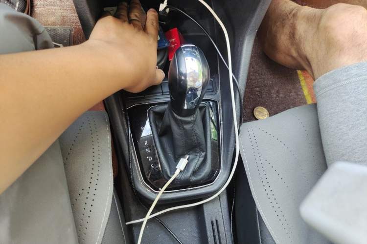 Used Volkswagen Jetta 2019 Dream Edition 1.5L Automatic Comfort Version Gear Lever