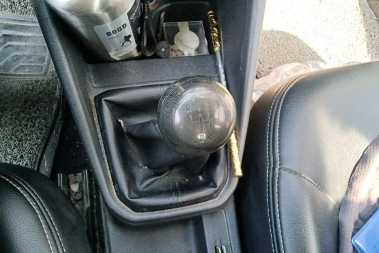 Used Volkswagen Jetta 2019 Dream Edition 1.4L Manual Fashion Version Gear Lever