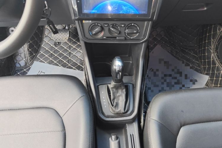 Used Volkswagen Jetta 2019 Dream Edition 1.5L Automatic Fashionable Version Gear Lever