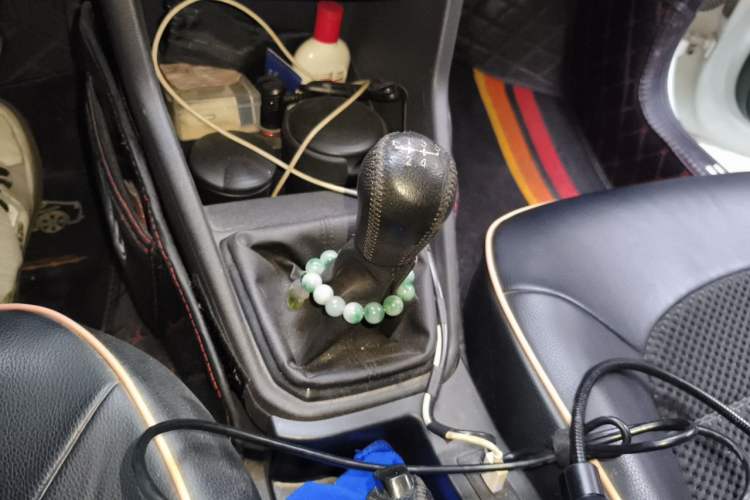 Used Volkswagen Jetta 2019 Dream Edition 1.5L Manual Fashion Version Gear Lever