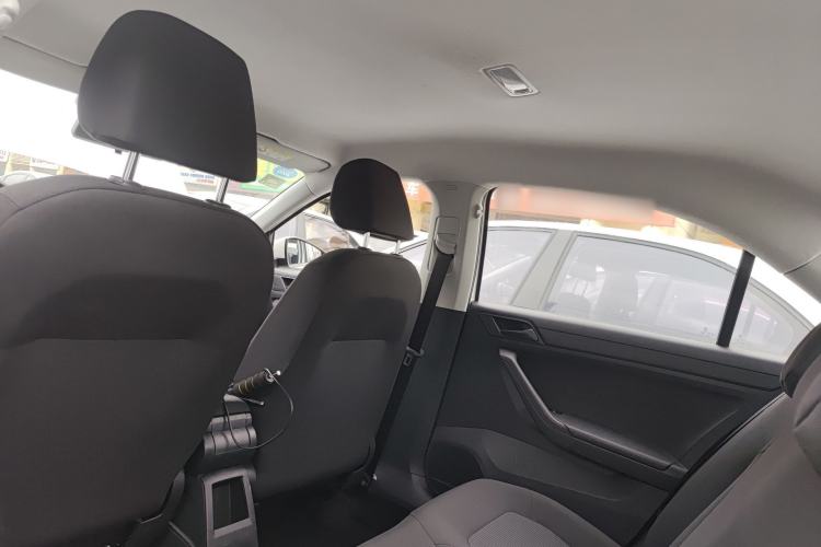 Used Volkswagen Jetta 2019 Dream Edition 1.5L Automatic Fashionable Version Headliner