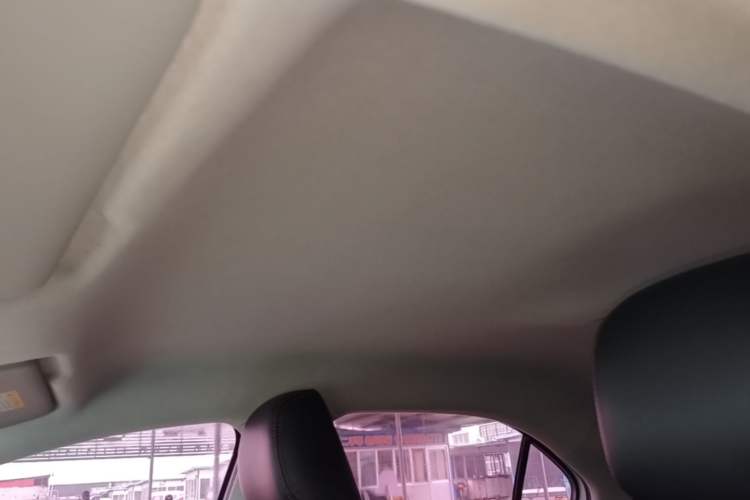 Used Volkswagen Jetta 2019 Dream Edition 1.4L Manual Fashion Version Headliner