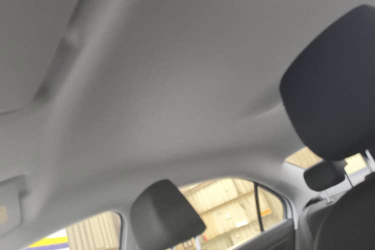 Used Volkswagen Jetta 2019 Dream Edition 1.4L Manual Fashion Version Headliner
