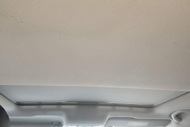 Used Volkswagen Jetta 2019 Dream Edition 1.4L Manual Comfort Version Headliner