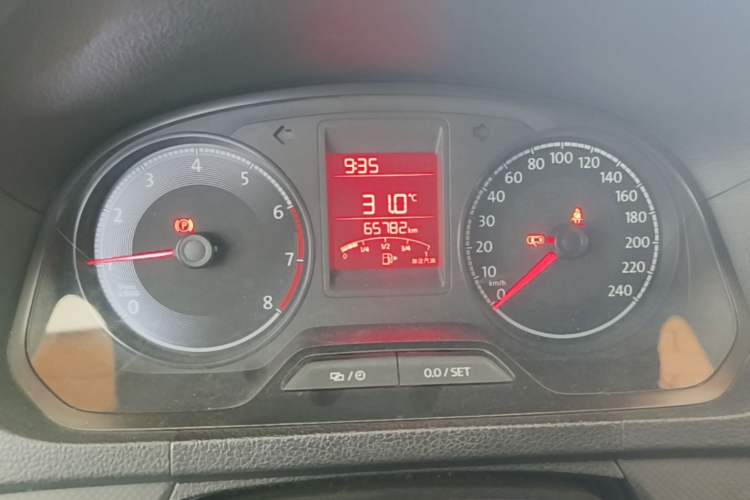 Used Volkswagen Jetta 2019 Dream Edition 1.4L Manual Fashion Version Instrument Cluster