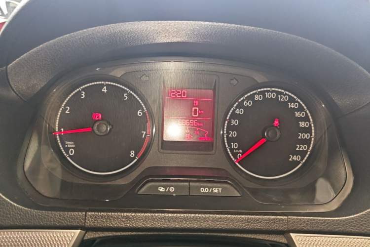 Used Volkswagen Jetta 2019 Dream Edition 1.5L Manual Comfort Version Instrument Cluster
