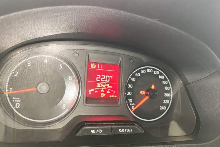 Used Volkswagen Jetta 2019 Dream Edition 1.4L Manual Fashion Version Instrument Cluster