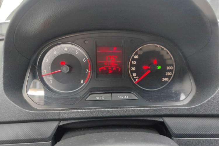 Used Volkswagen Jetta 2019 Dream Edition 1.5L Automatic Fashionable Version Instrument Cluster