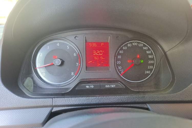 Used Volkswagen Jetta 2019 Dream Edition 1.5L Automatic Fashionable Version Instrument Cluster