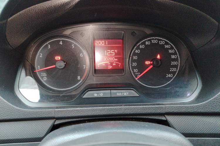 Used Volkswagen Jetta 2019 Dream Edition 1.5L Manual Fashion Version Instrument Cluster
